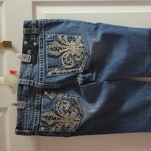 Miss Me fluer de lis capri